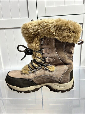 Hi-Tec St Moritz 200 WP Womens Winter Boots Brown US 8 EUC